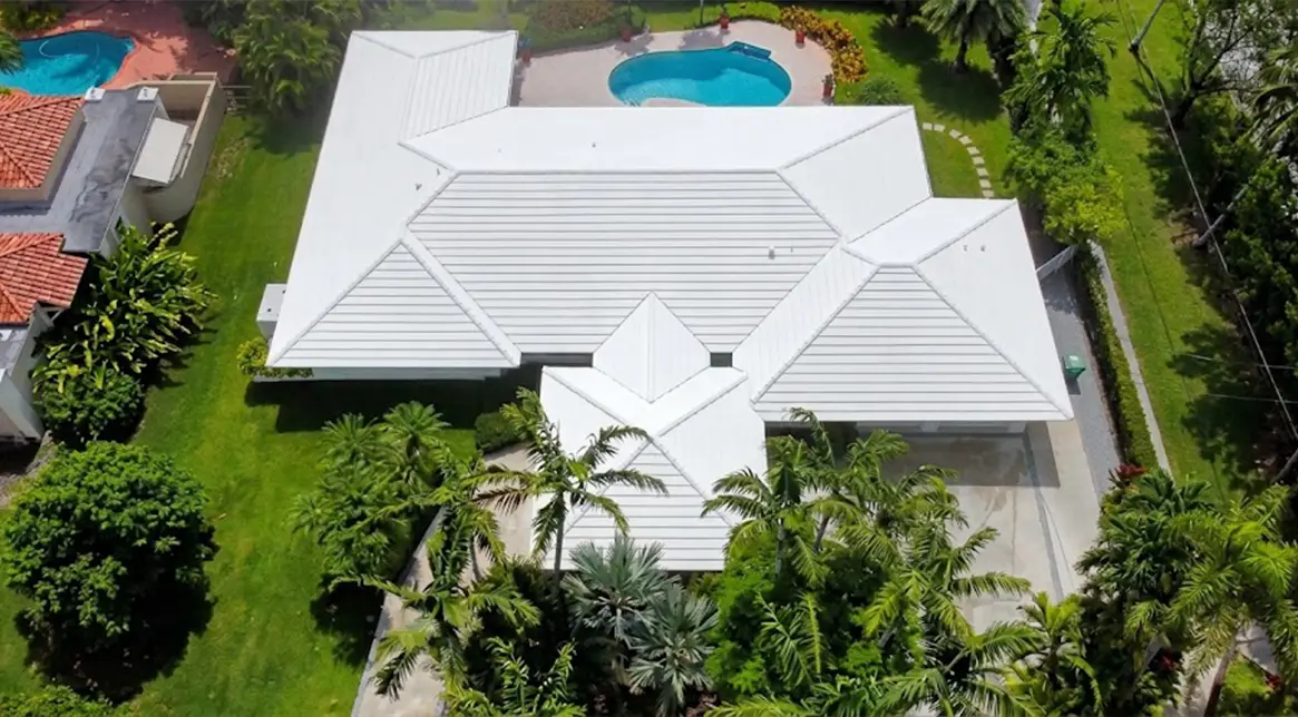 A1 Pro Roof Cleaning service imagery